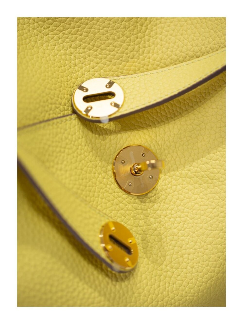 Sophisticated Genuine Leather Tote 26cm - Timeless Everyday Shoulder Bag - Picture 3 of 8